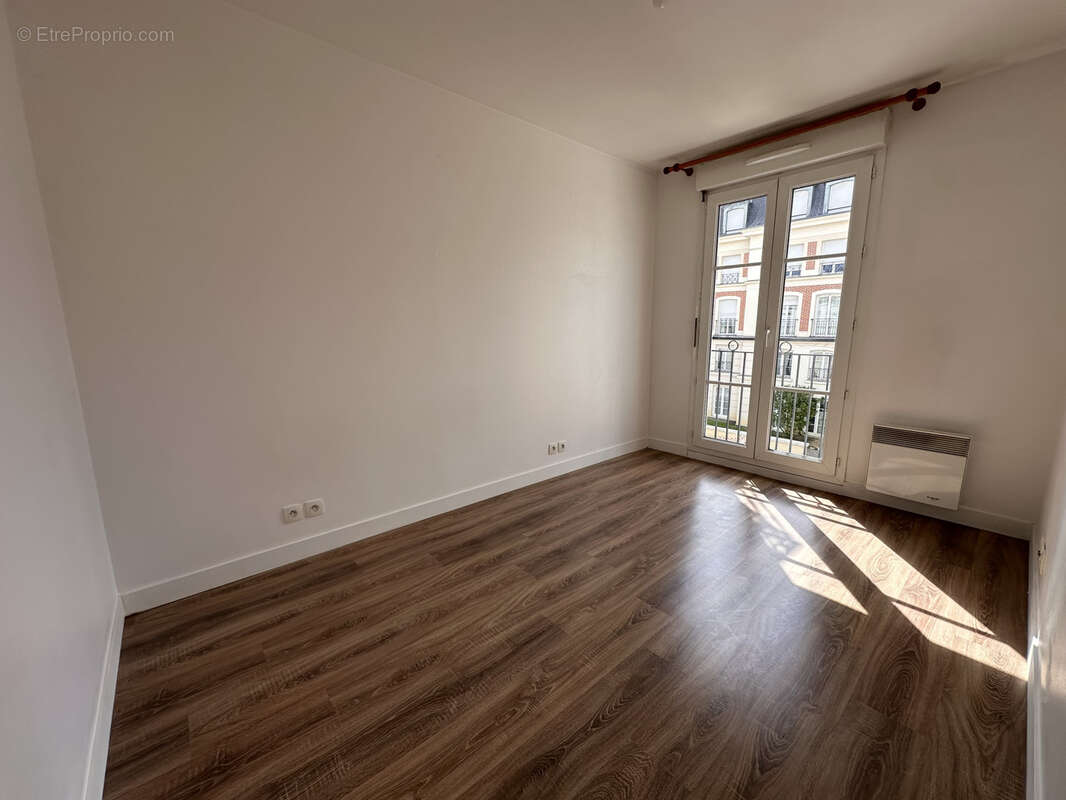 Appartement à SERRIS