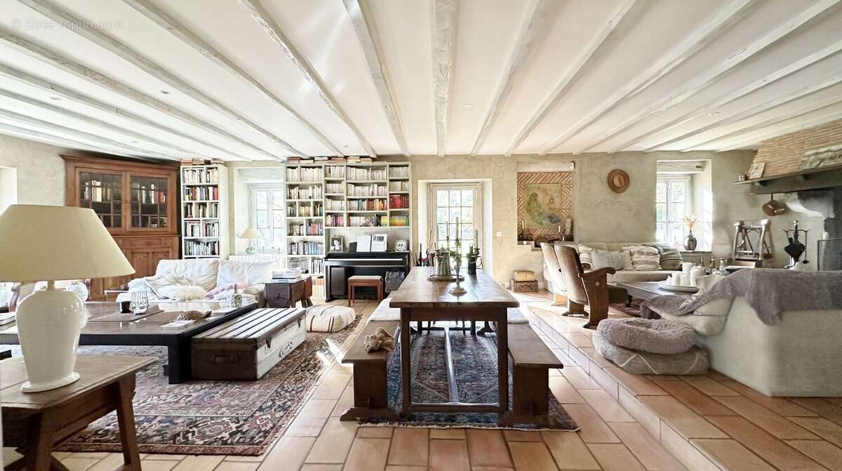 Maison à SAINTE-MARIE-DE-GOSSE