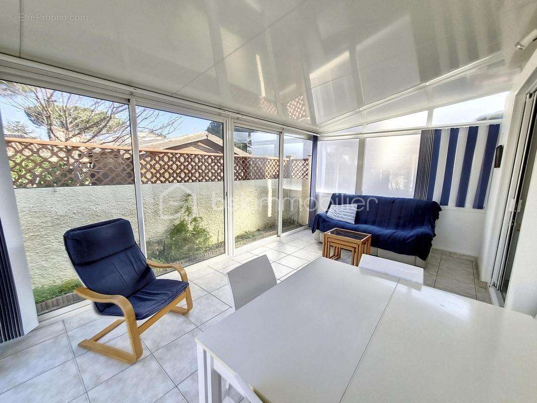 Maison à SAINT-CYPRIEN