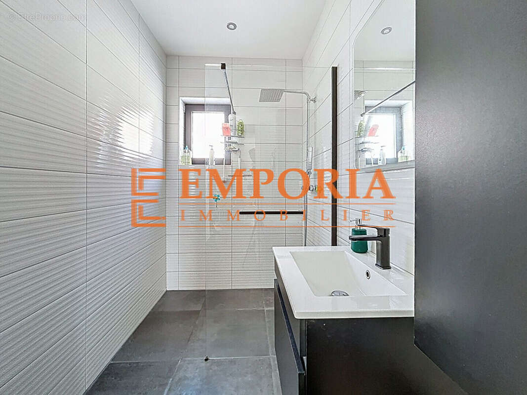 Maison à BALLERSDORF