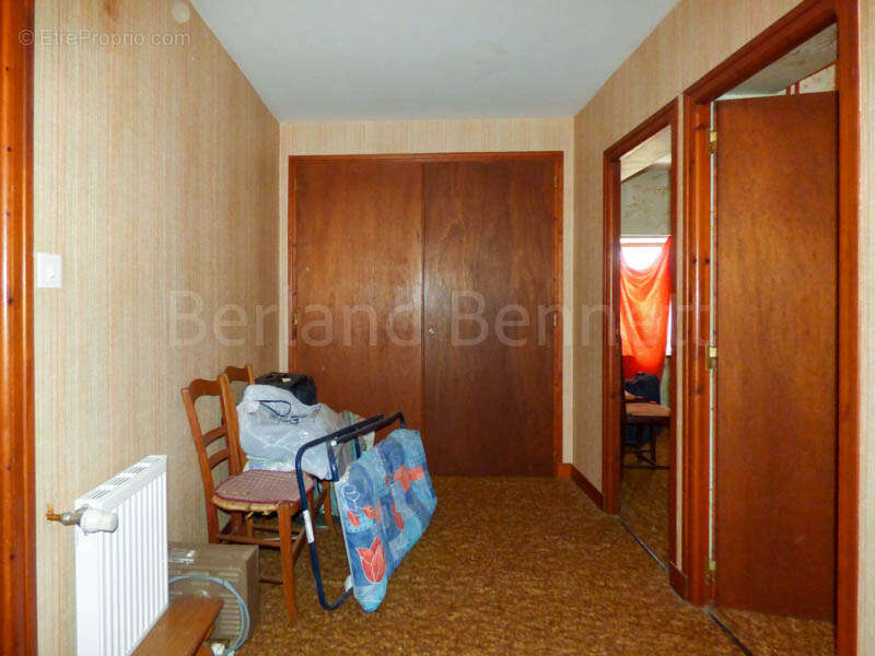 Maison à SAUZE-VAUSSAIS