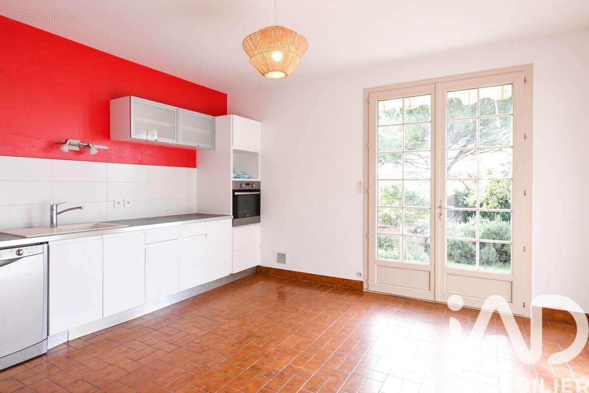 Photo 6 - Maison à VOUILLE