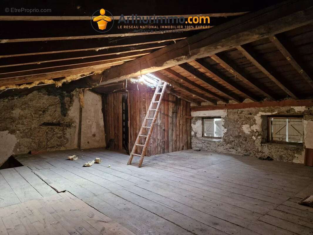 Maison à FOUGAX-ET-BARRINEUF