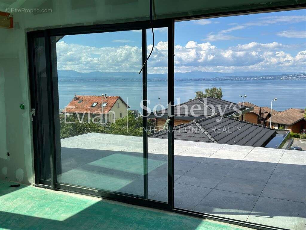 Appartement à NEUVECELLE