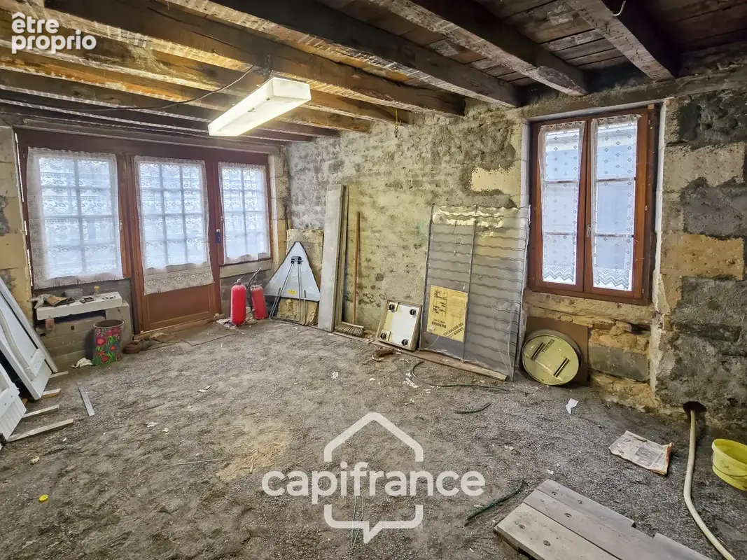 NEVERS (58) – Maison de ville à rénover – 90 m² - photo 5