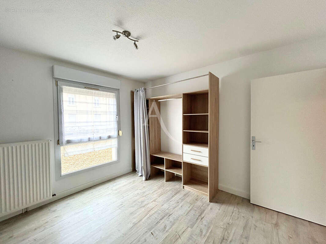 Appartement à CHARNAY-LES-MACON