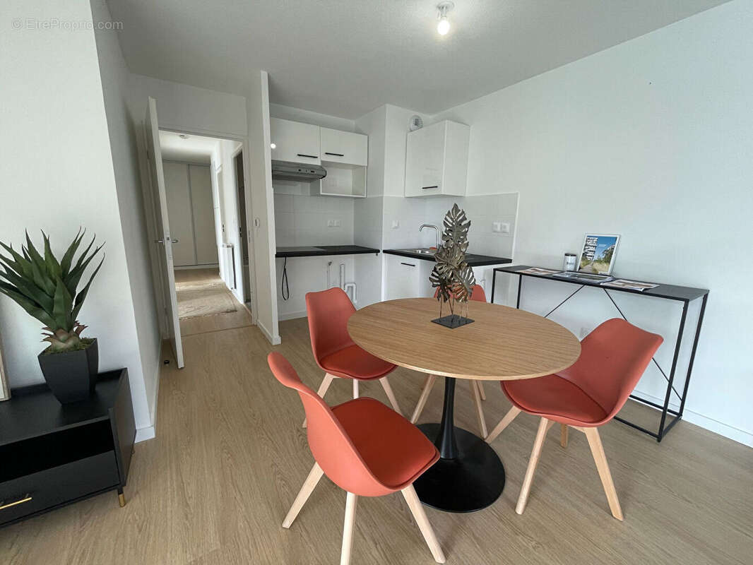 Appartement à POMPERTUZAT