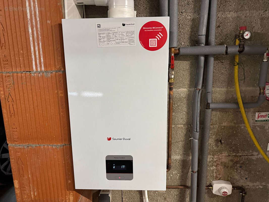 Maison à SAINT-PIERRE-DE-VARENNES