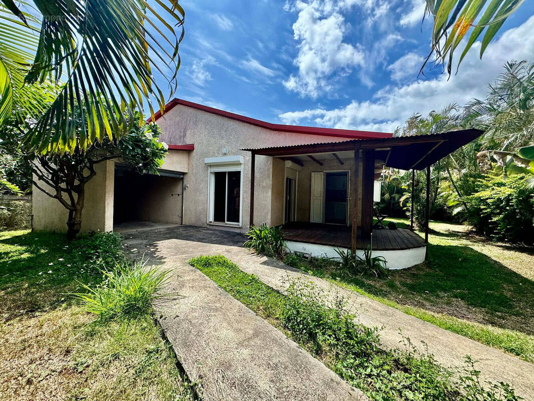 Photo 1 - Maison à LE TAMPON