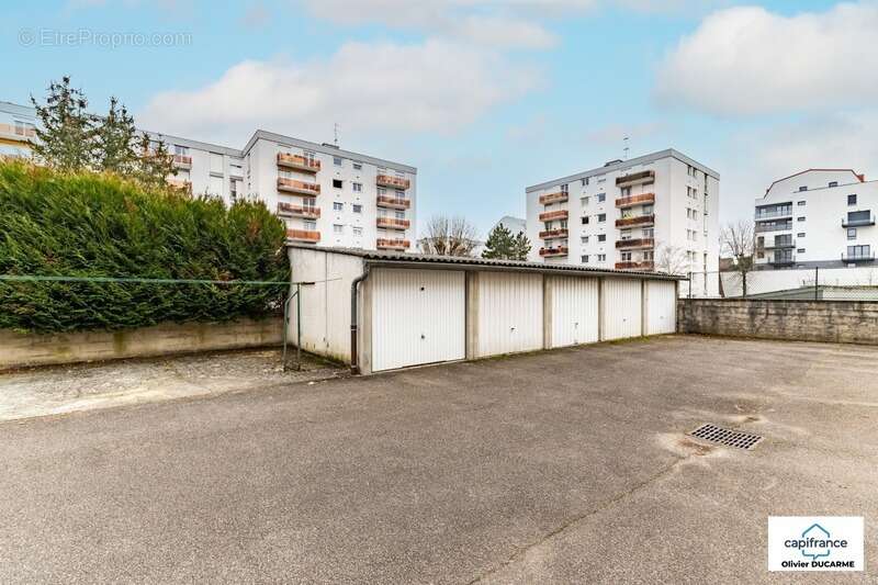 Appartement à FONTAINE-LES-DIJON