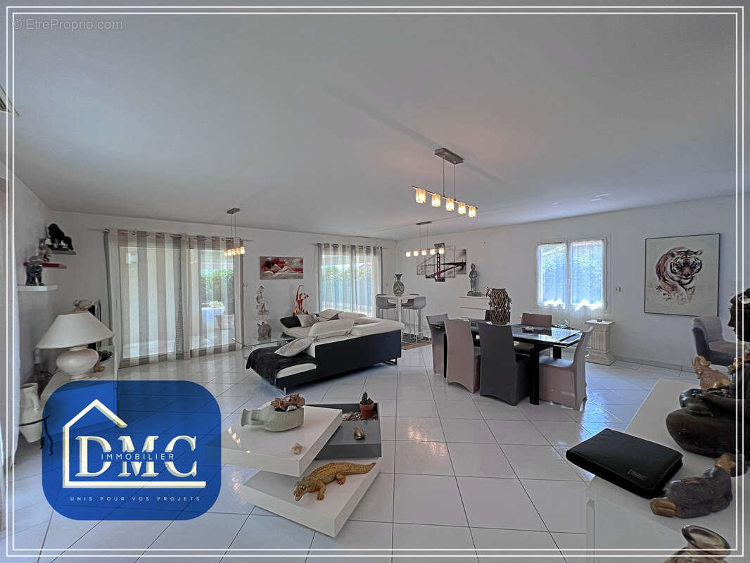 Belle maison familiale de 186 m2 avec piscine, studios indépendants et grand terrain paysagé - photo 4
