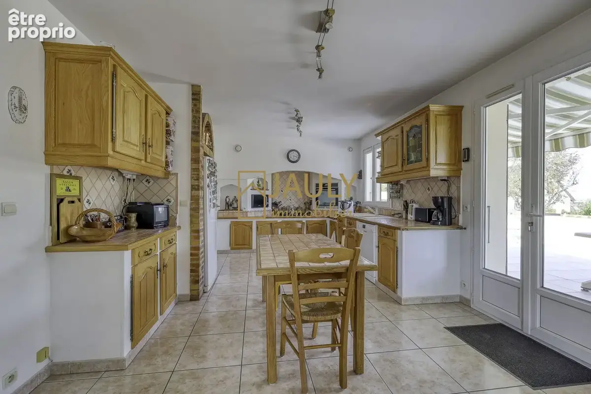 Maison 7 pièces 210 m² à vendre à Cregy-Les-Meaux (77124) - photo 7