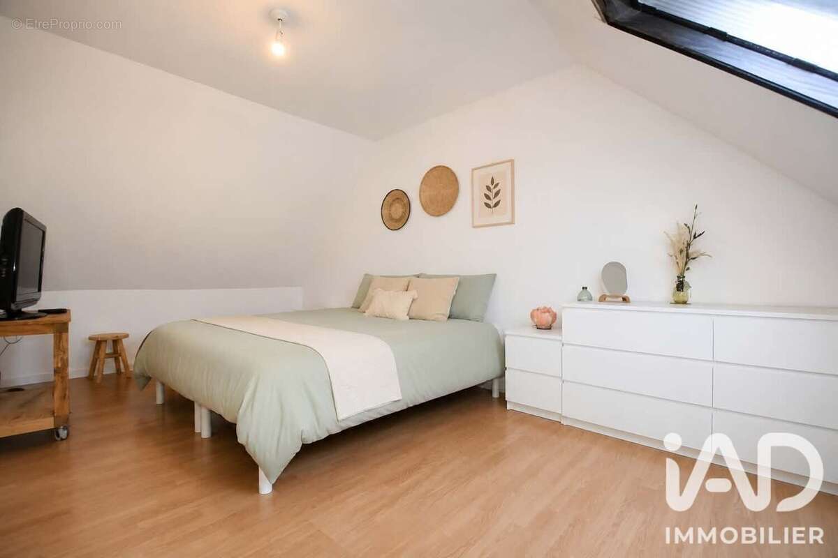 Maison 150 m² à Ardres  - photo 8
