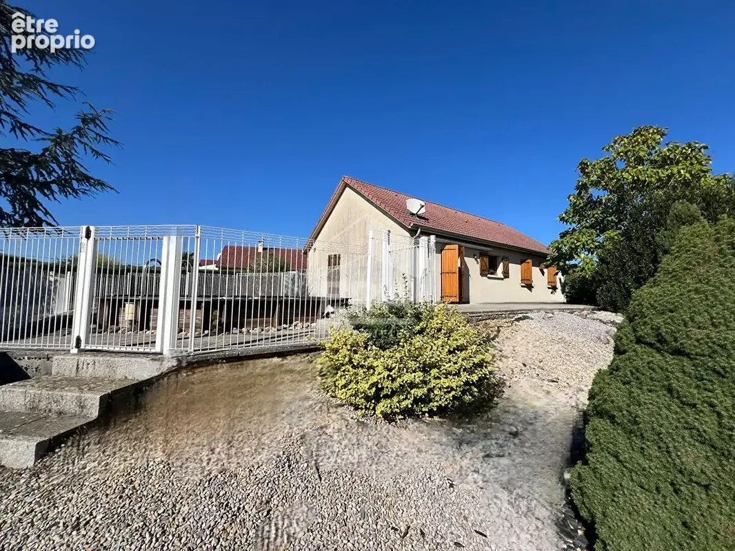 Maison 130m² à saint-vit - photo 4