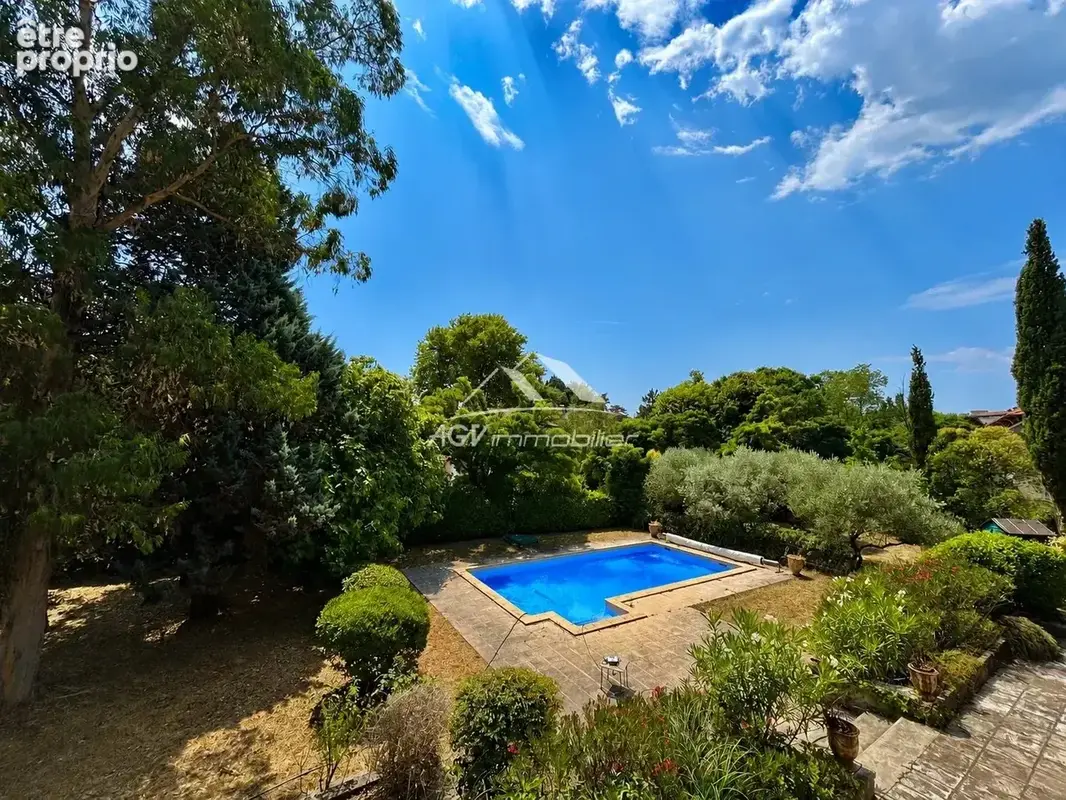 Propriété de charme en pierre avec piscine - 7 chambres - 2 703m² de terrain - photo 3