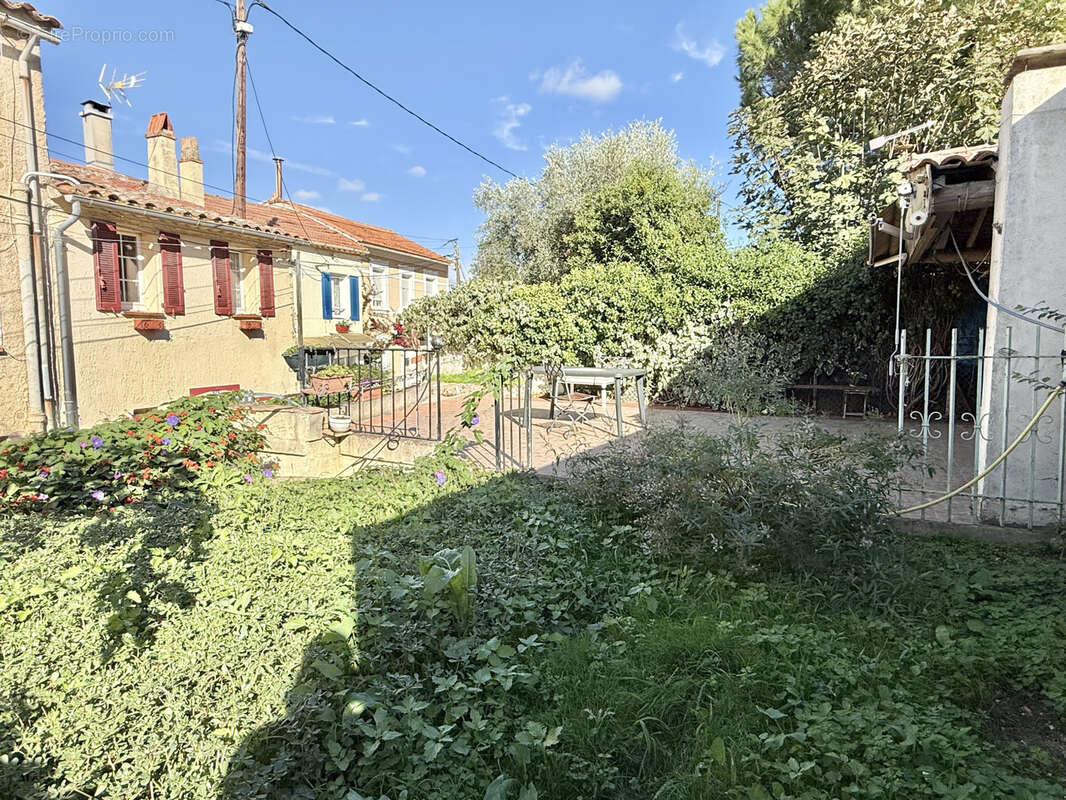 Maison à SIX-FOURS-LES-PLAGES