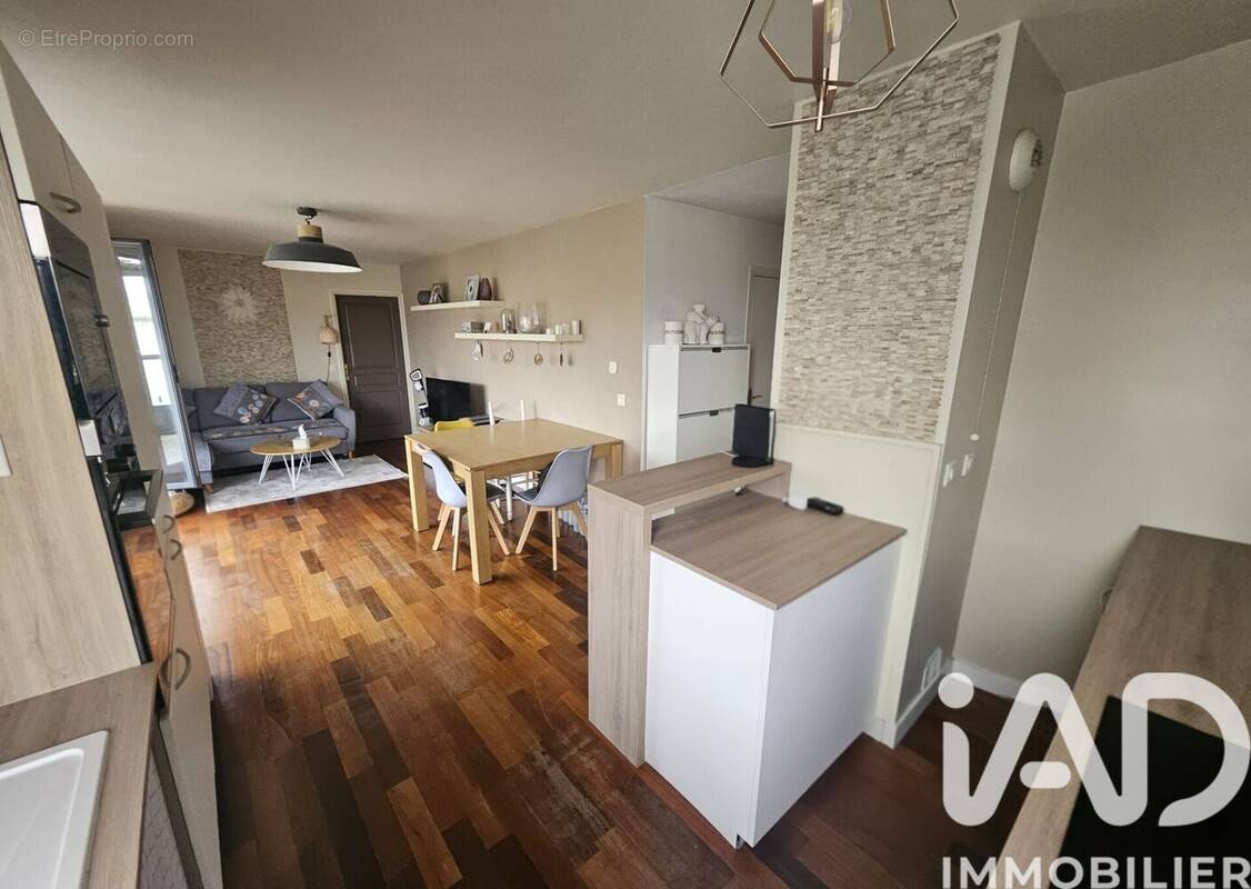 Photo 1 - Appartement à CHOISY-LE-ROI