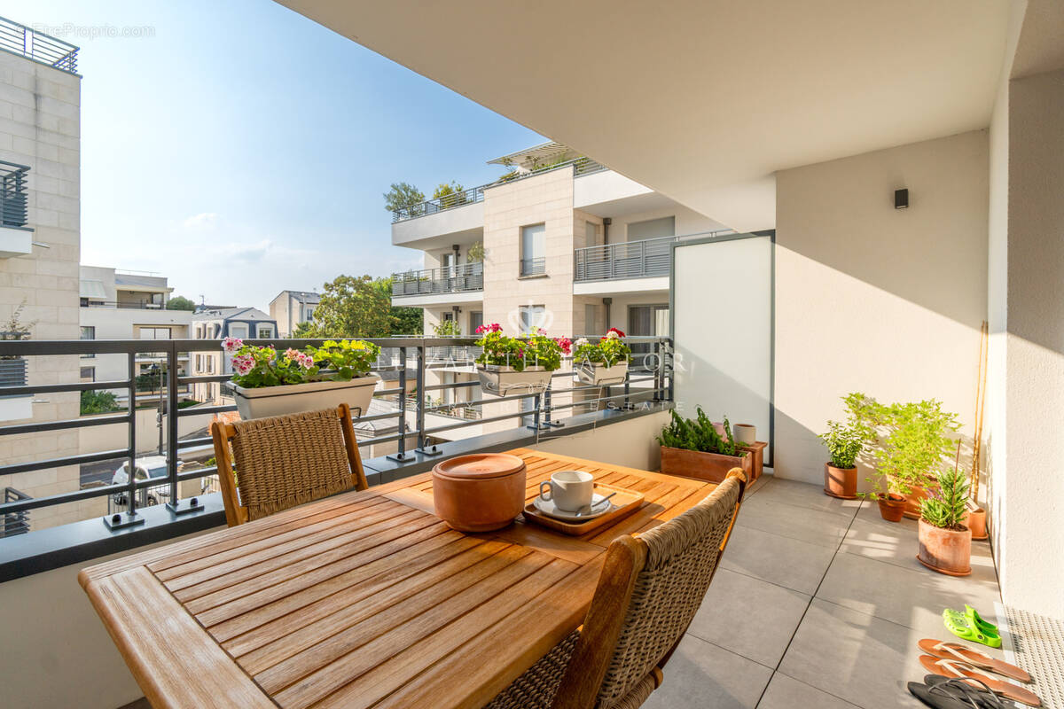 Appartement à MAISONS-LAFFITTE