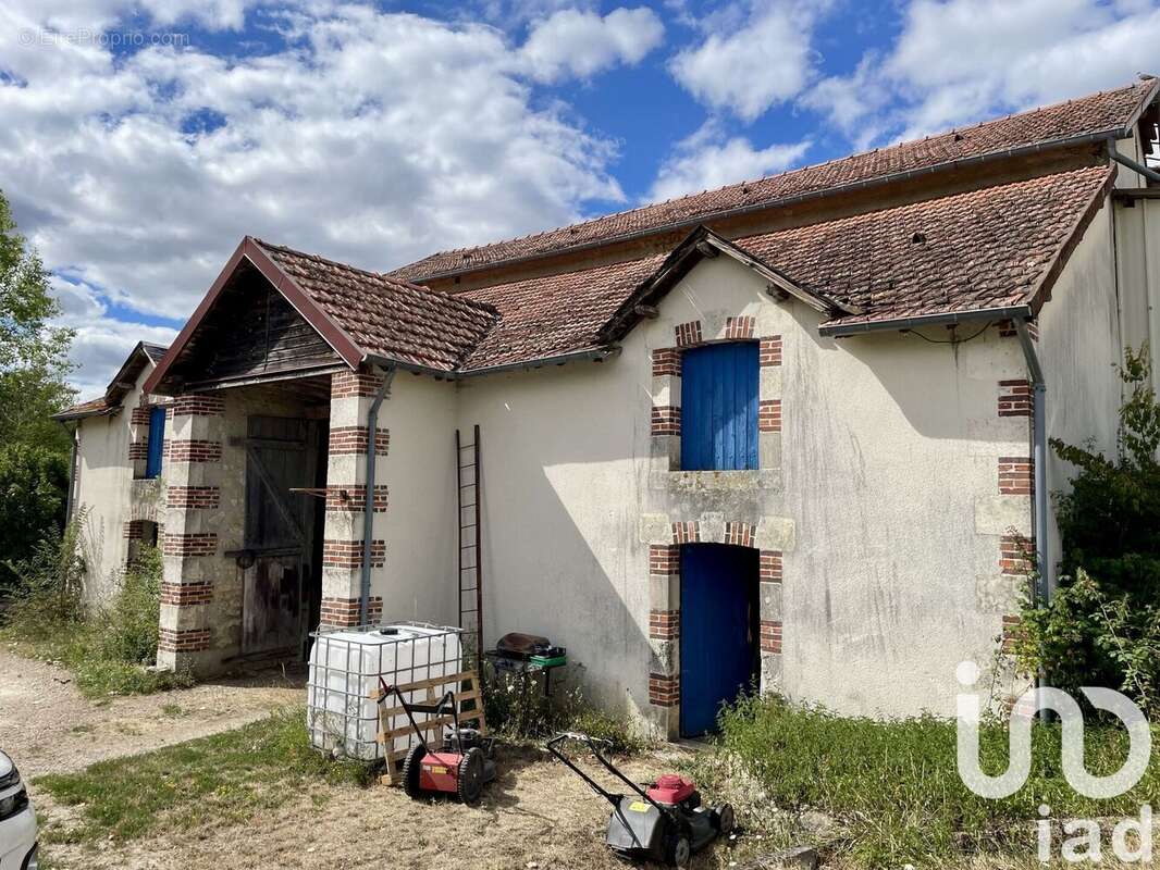 Photo 2 - Maison à PARASSY