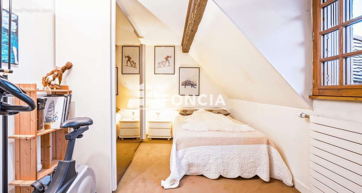 Maison à UGINE