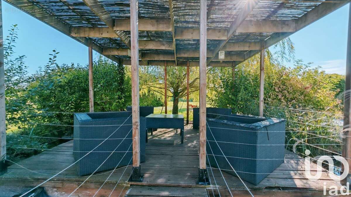 Photo 4 - Maison à SAVIGNY-EN-SEPTAINE