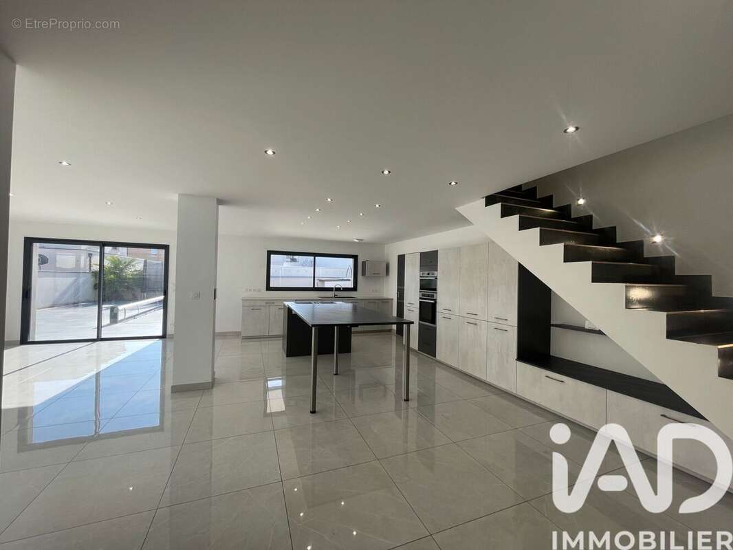 Photo 2 - Maison à PERRIGNY-LES-DIJON