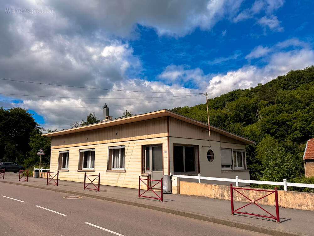 Maison à MOUTIERS