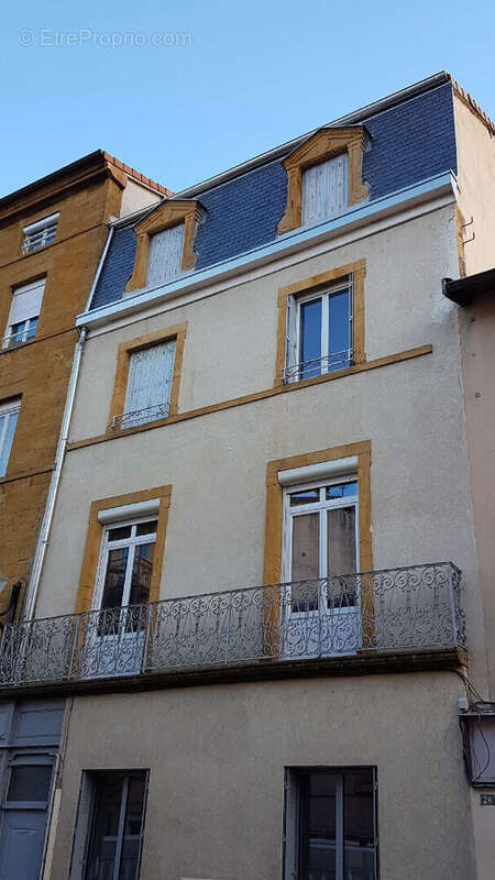 Appartement à PONTCHARRA-SUR-TURDINE