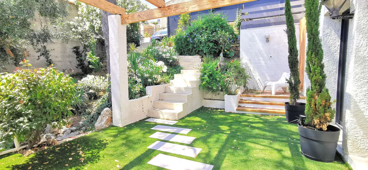 Appartement à CASSIS