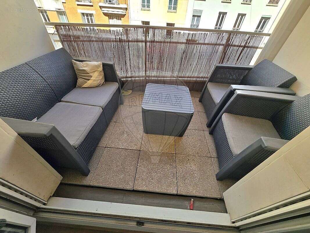 Appartement à LEVALLOIS-PERRET