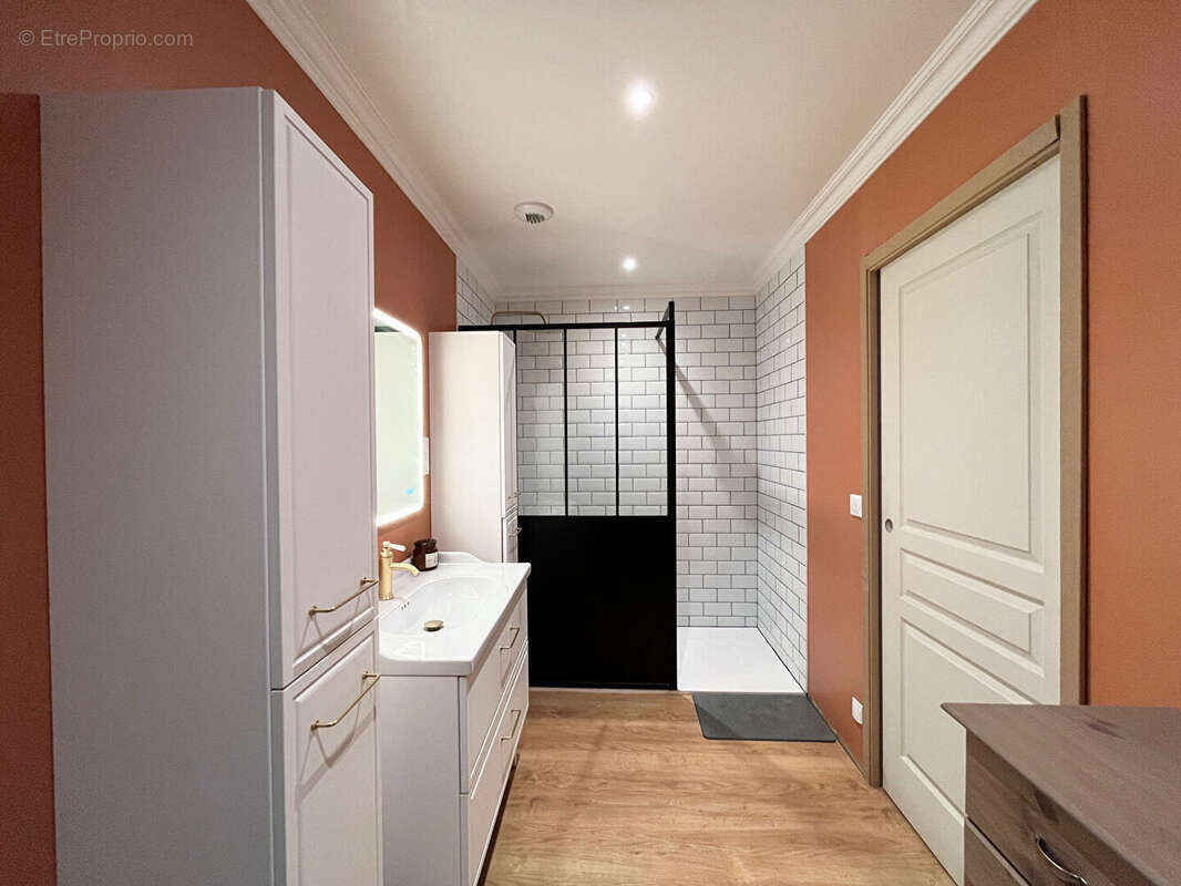 Maison individuelle avec dépendances ! - photo 6