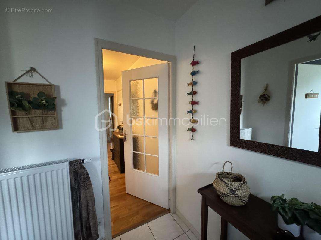 Maison à SAINT-JULIEN-LES-VILLAS