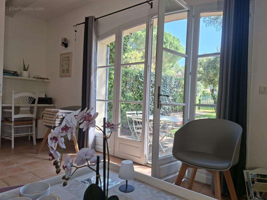 Maison à LA MOTTE