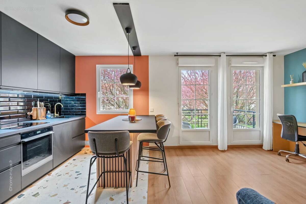 Appartement à BUSSY-SAINT-GEORGES