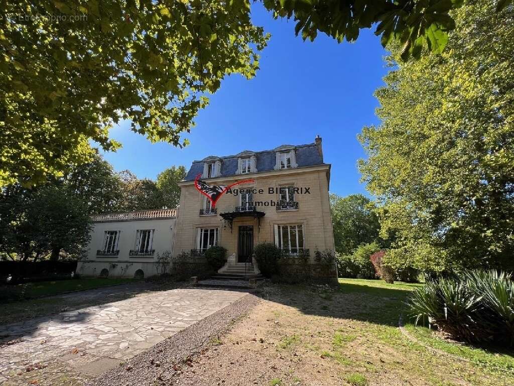Maison à MERIEL