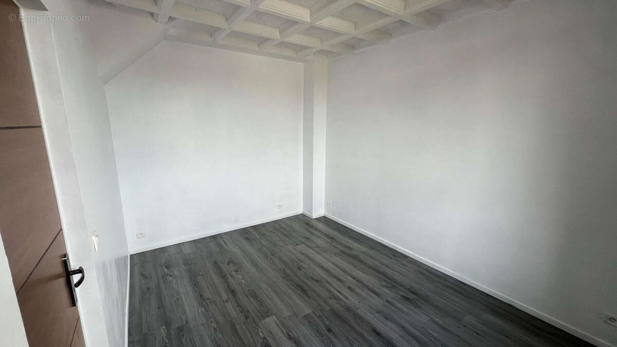 Maison à GOUSSAINVILLE