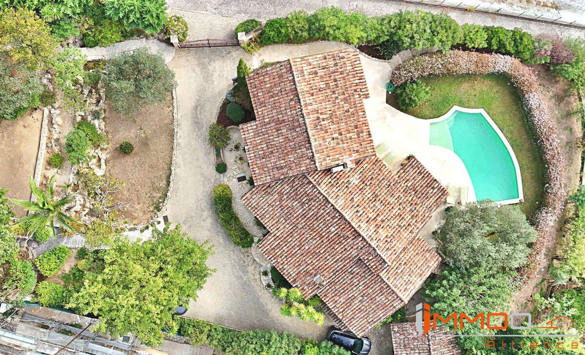 Maison 215 m² à Mandelieu-La-Napoule  - photo 4