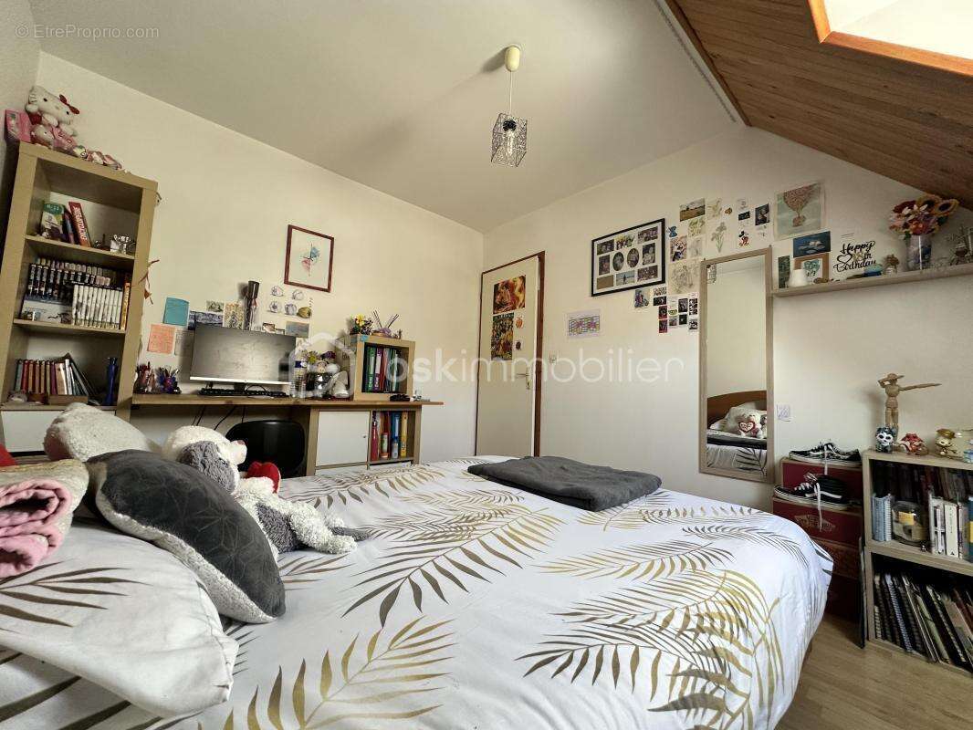 Maison à CORBEIL-ESSONNES