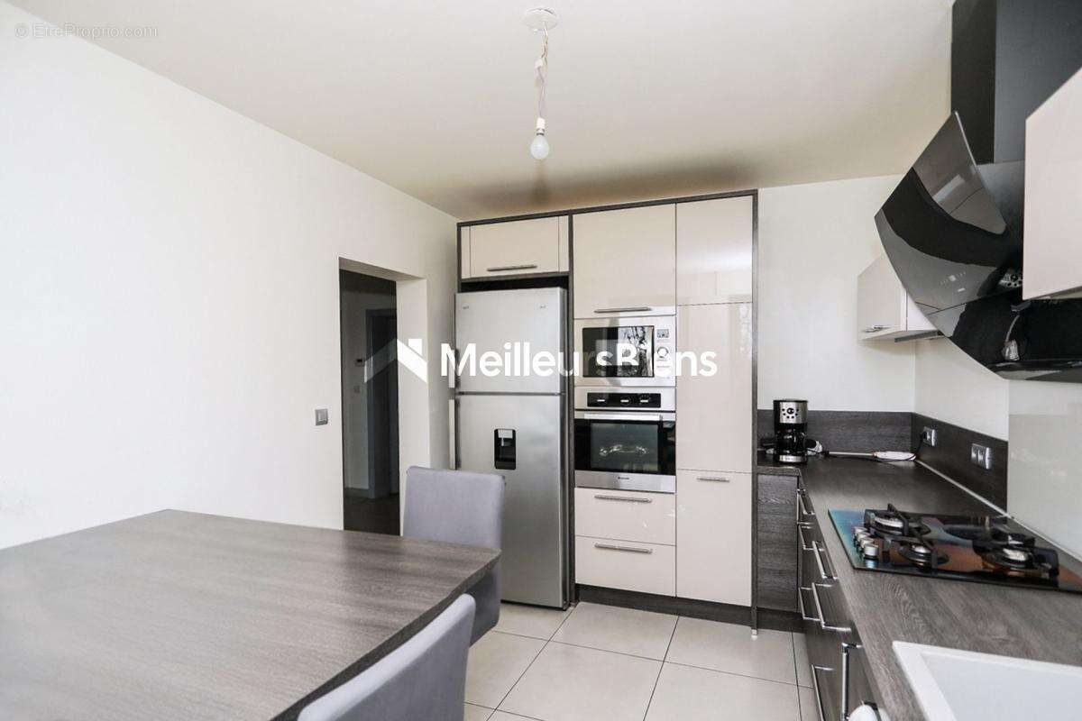 Maison individuelle 121 m² à Richemont, 3 chambres et jardin clos - photo 3