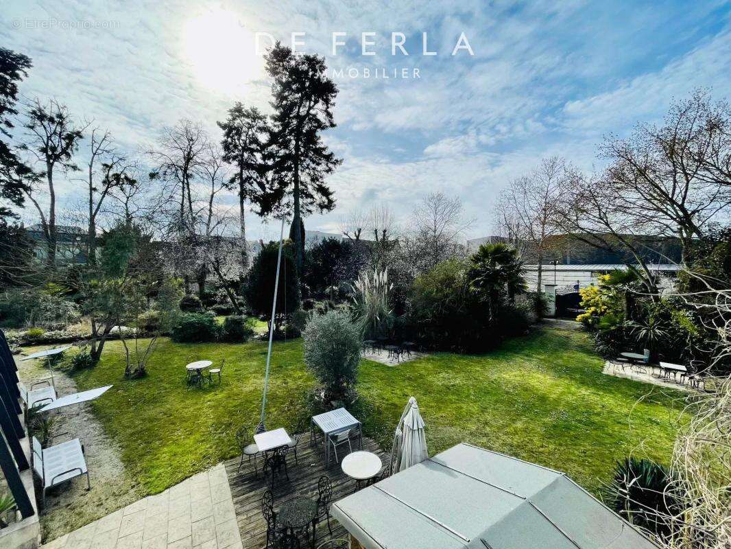 Commerce à CHATELLERAULT