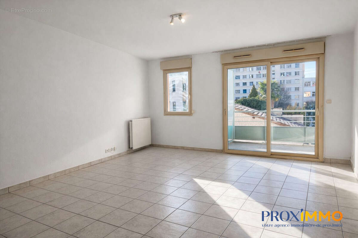 Appartement à VOIRON