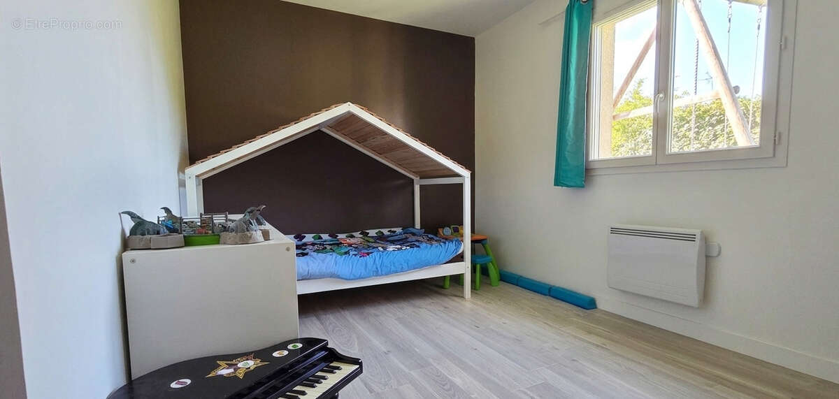 Maison à VENDRESSE-BEAULNE