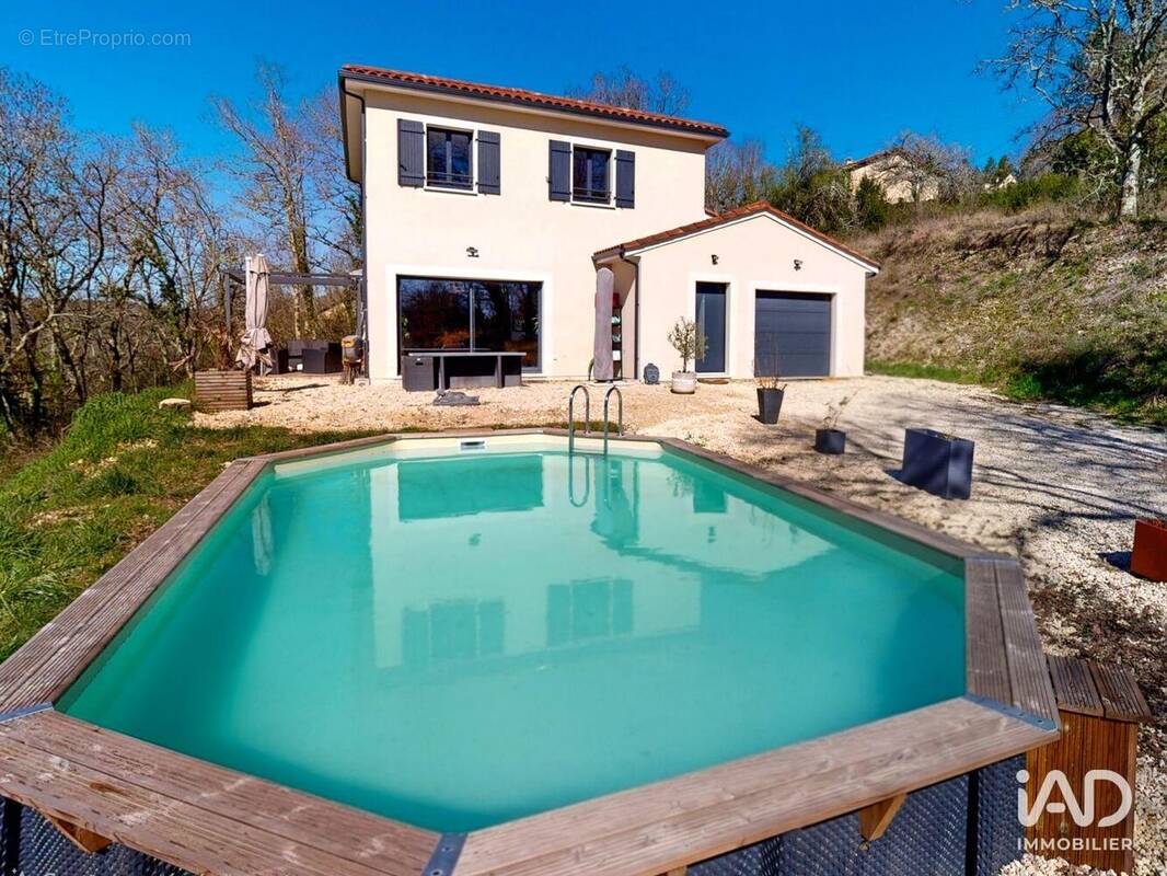 Photo 1 - Maison à LE BUGUE