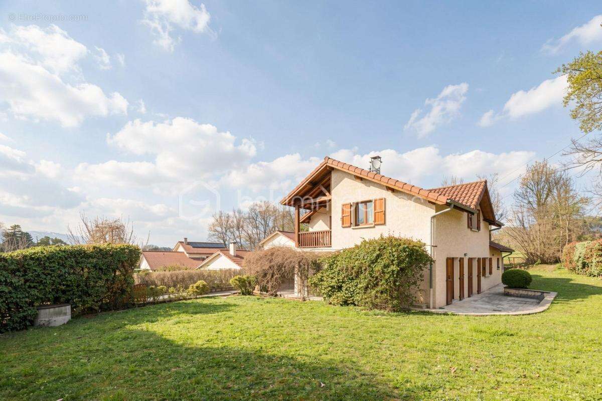 Maison familial 174 m2 - Vue Vercors - Studio indépendant - Terrain 960 m2 - photo 2