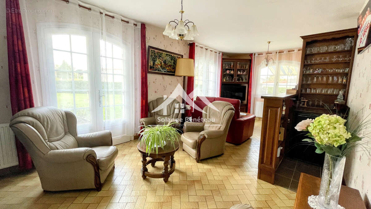 Maison à CASTELJALOUX