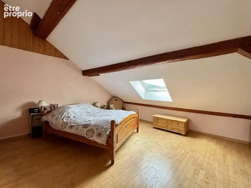 Ferme de caractère avec 2 logements et terrain - photo 19