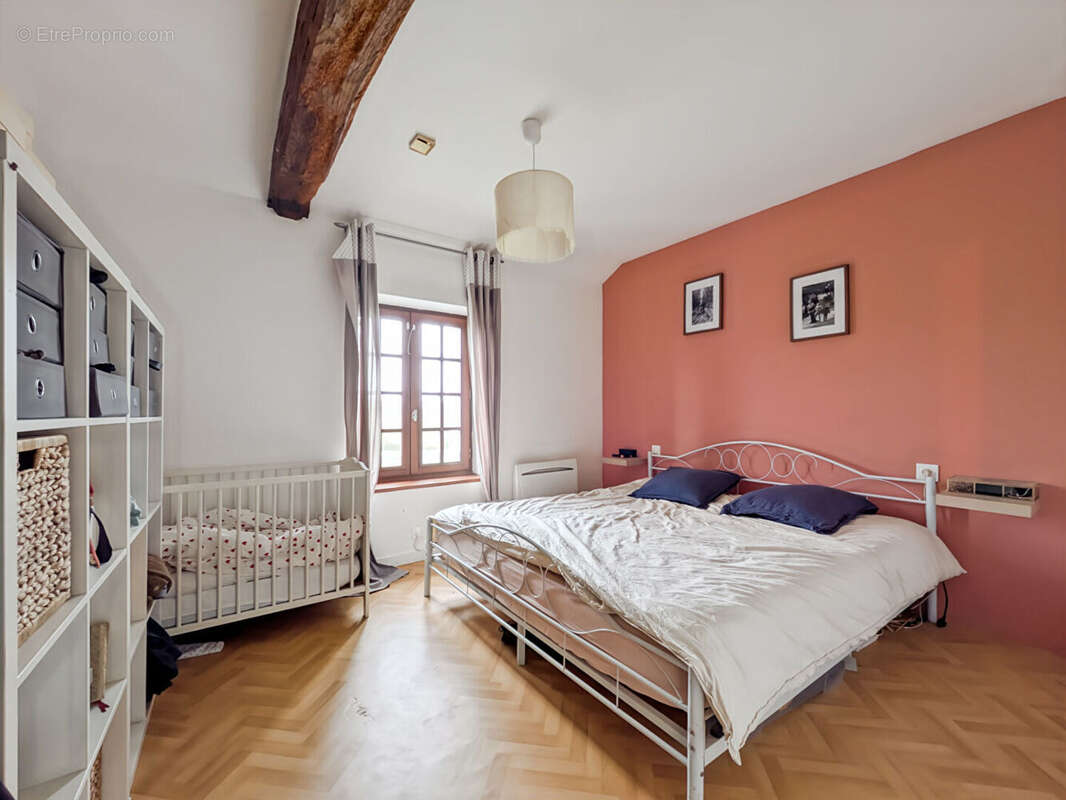 Maison à SAINT-AUBIN-D'AUBIGNE