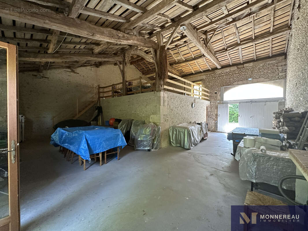 Maison à MESSAC