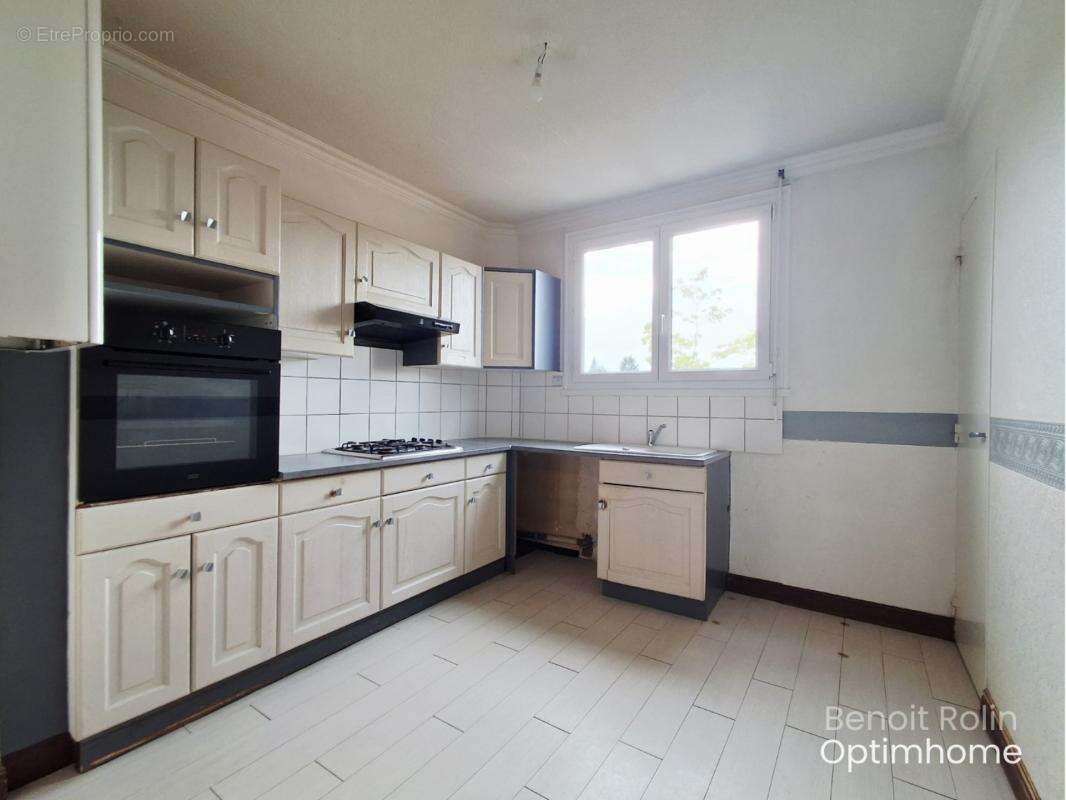 À découvrir sans tarder – superbe f4 de 73 m² avec garage de 22 m²+cave - photo 8