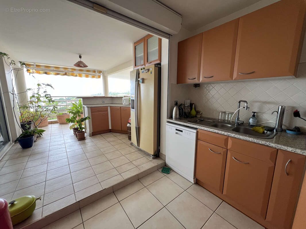 Appartement 139 m² à Schoelcher  - photo 4